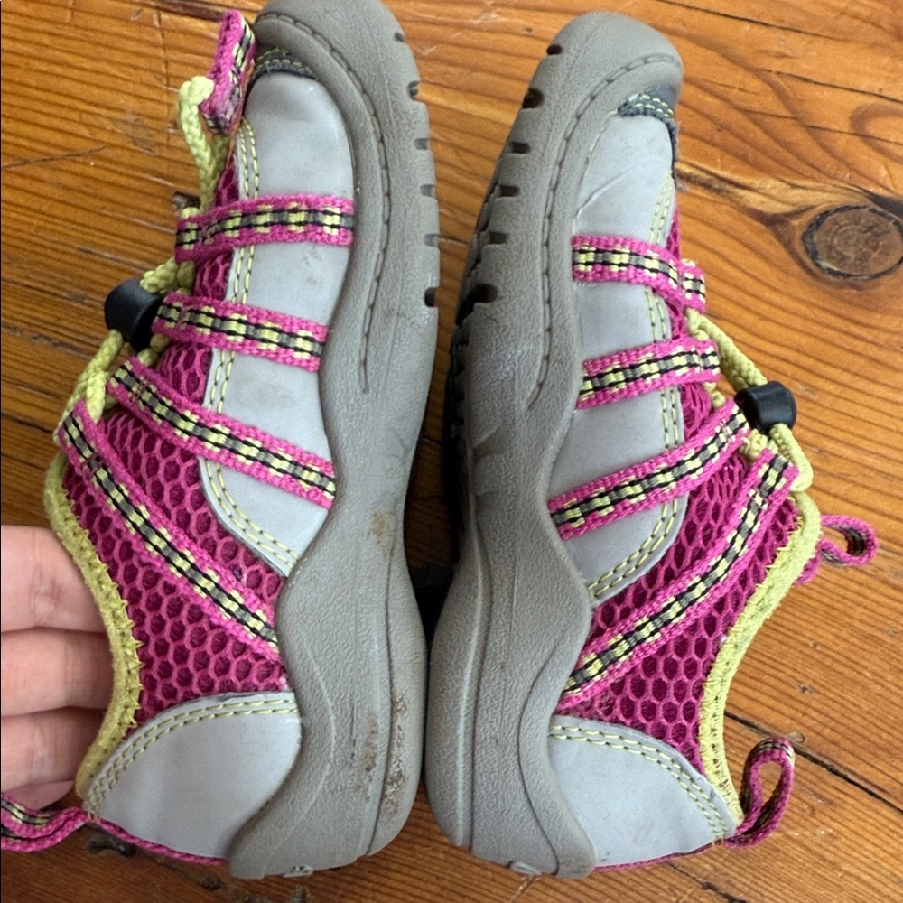 Clarks Kids' Girl Pink and Gray Sneakers Toddler Size 7.5 - Picture 5 of 10
